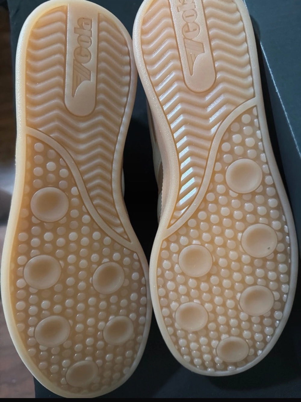 Gola Aztec - Picture 4 of 5